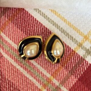 Black and Gold Teardrop Earrings with Pearl Accent